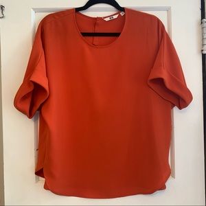 NWOT Burnt orange rayon Uniqlo relaxed-fit blouse